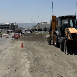 korkunc olum uzerinden is makinesi gecen motosikletli yasamini yitirdi ibilSJya