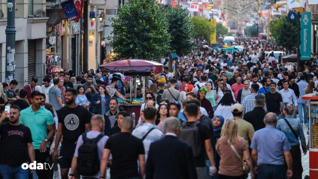 Yabancı nüfus İstanbul’da azalıyor İzmir’de artıyor