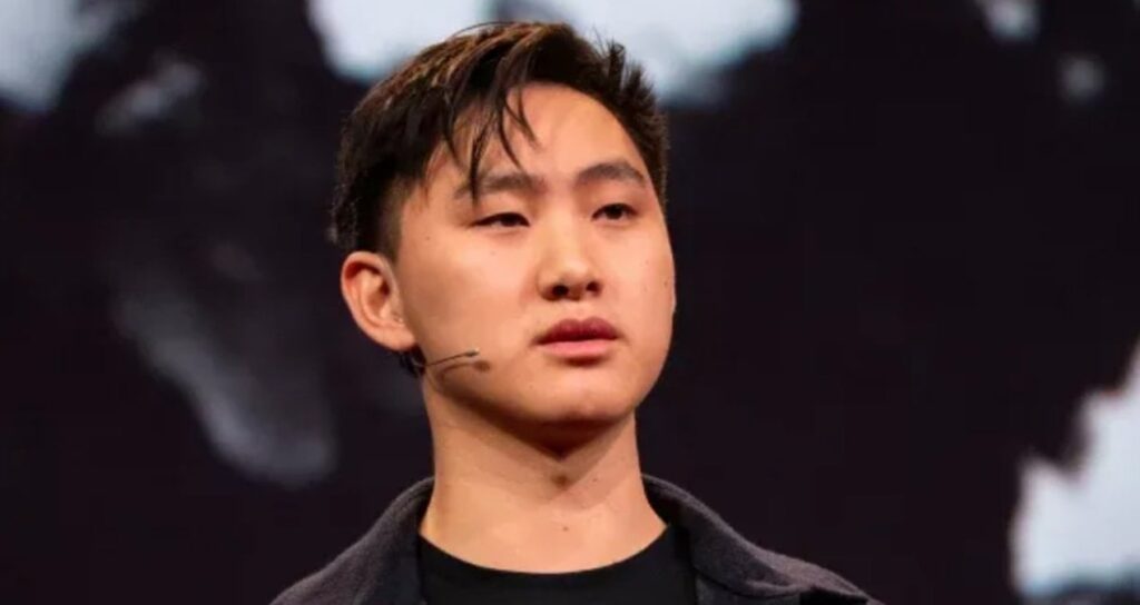 Yapay zeka ile 26 yaşında milyar dolarlık servet yaptı!