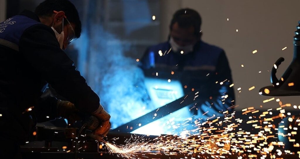 Sanayi üretimi temmuzda azaldı