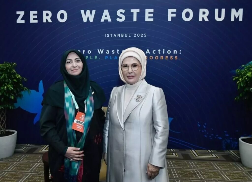 Emine Erdoğan, İran Cumhurbaşkanı Yardımcısı ile Sıfır Atık Forumu’nda bir araya geldi