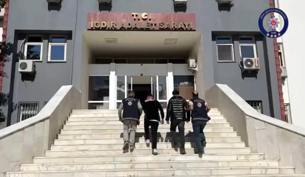 Iğdır’da Düzensiz Göçmen Operasyonu: 10 Afgan Yakalandı