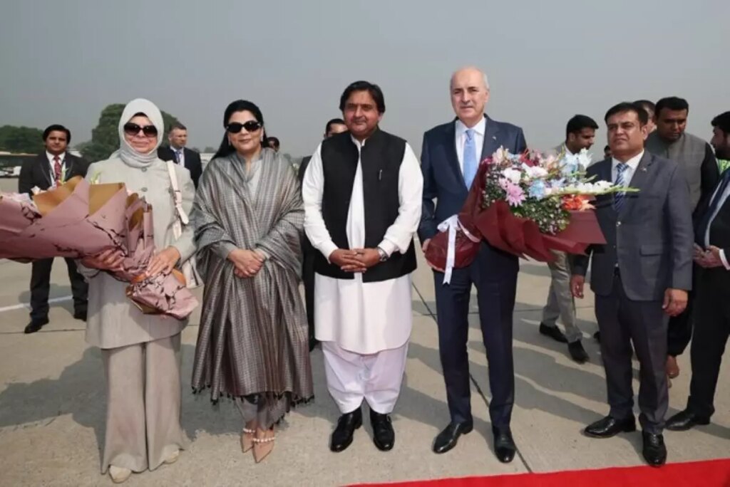 TBMM Başkanı Numan Kurtulmuş, Pakistan’da Temaslarda Bulundu