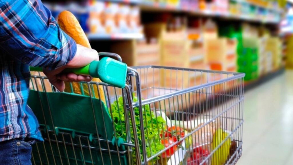 Türkiye’den Yunanistan’a “süpermarket” turları: Boş valizle gidip dolu getiriyorlar