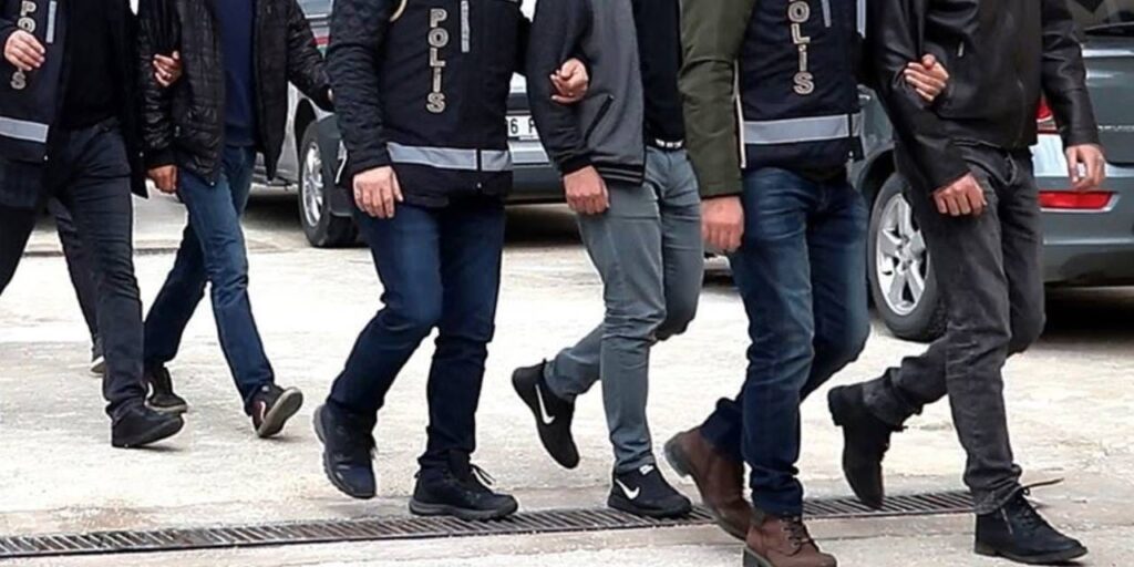 Bomba yapım videoları paylaşıyorlardı: İstanbul’da IŞİD operasyonu: 12 gözaltı