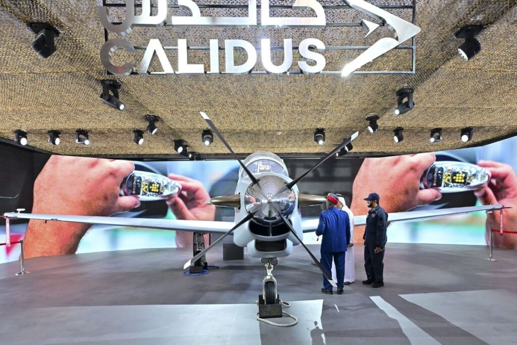 Dünyanın en büyük havacılık etkinliklerinden Dubai Airshow 2025, 1500’den fazla katılımcı ile başladı