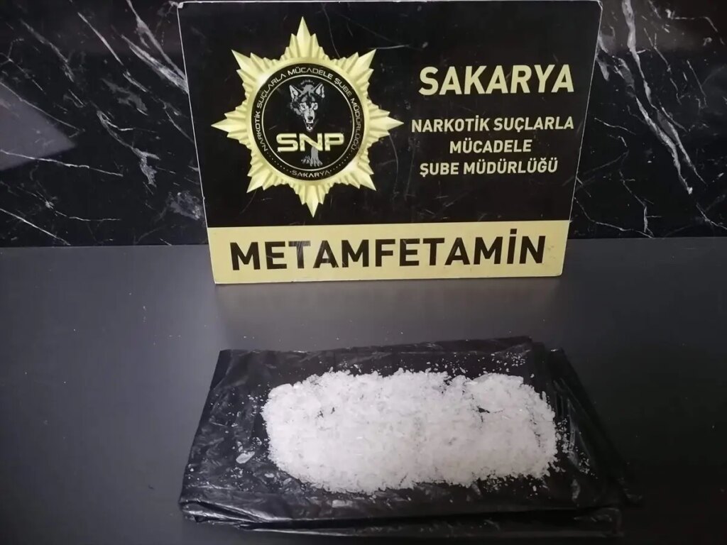 Sakarya’da Uyuşturucu Operasyonu: 11 Gözaltı