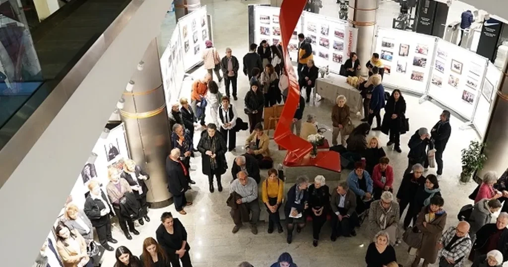 ‘Güneş Umutttan Şimdi Doğar’ sergisi açıldı