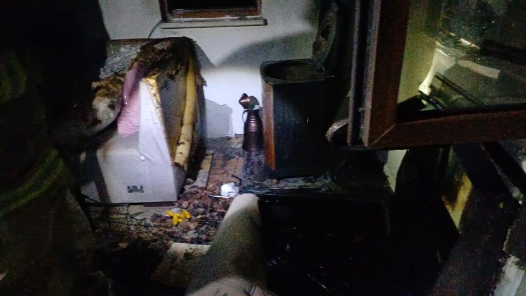 Karabük’te gece yarısı alarmı! Bir kişi dumandan etkilendi