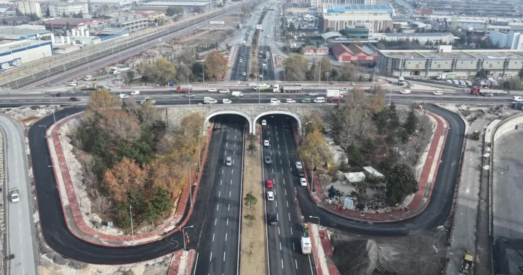 Konya Marangozlar Köprülü Kavşağı’nda iki şerit açıldı