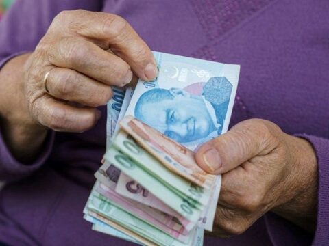Emekli Promosyonları 50 Bin Lirayı Geçti: Bankalar Arasında Yarış Kızıştı