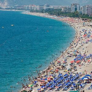 Antalya Plajlarıyla Mükemmel Bir Yaz Tatili Sunuyor