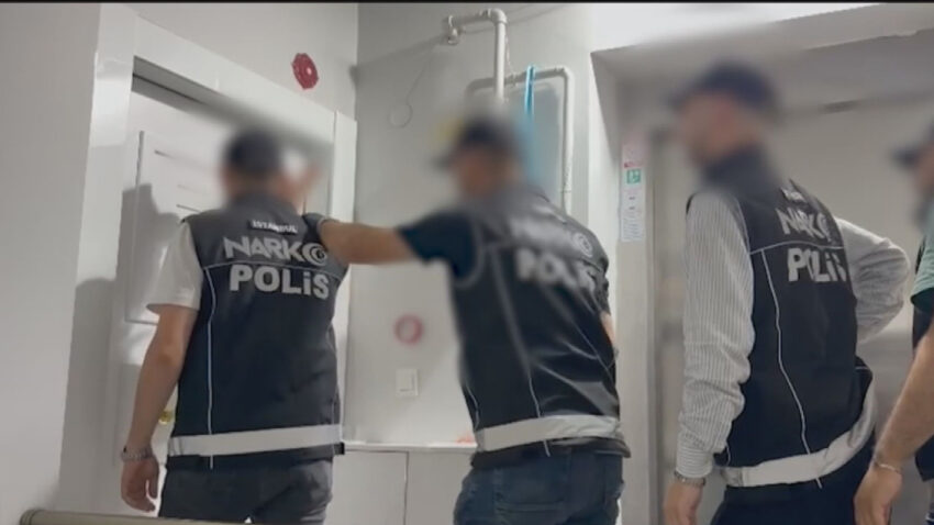 Vakumlayip piyasaya sureceklerdi polis enselerine coktu B24696yJ